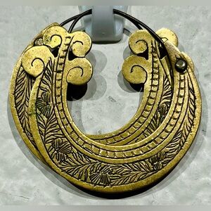 Vintage Ornate Gold-tone Hoop Earrings